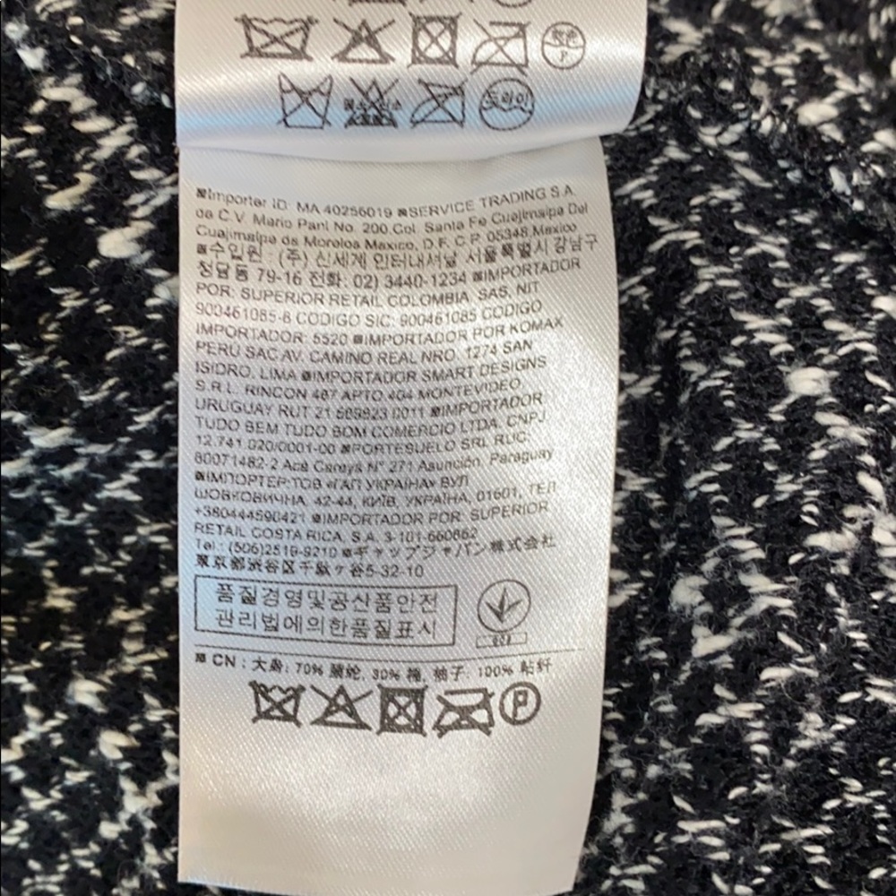 Banana Republic tweed baseball raglan long sleeve - Picture 9 of 10